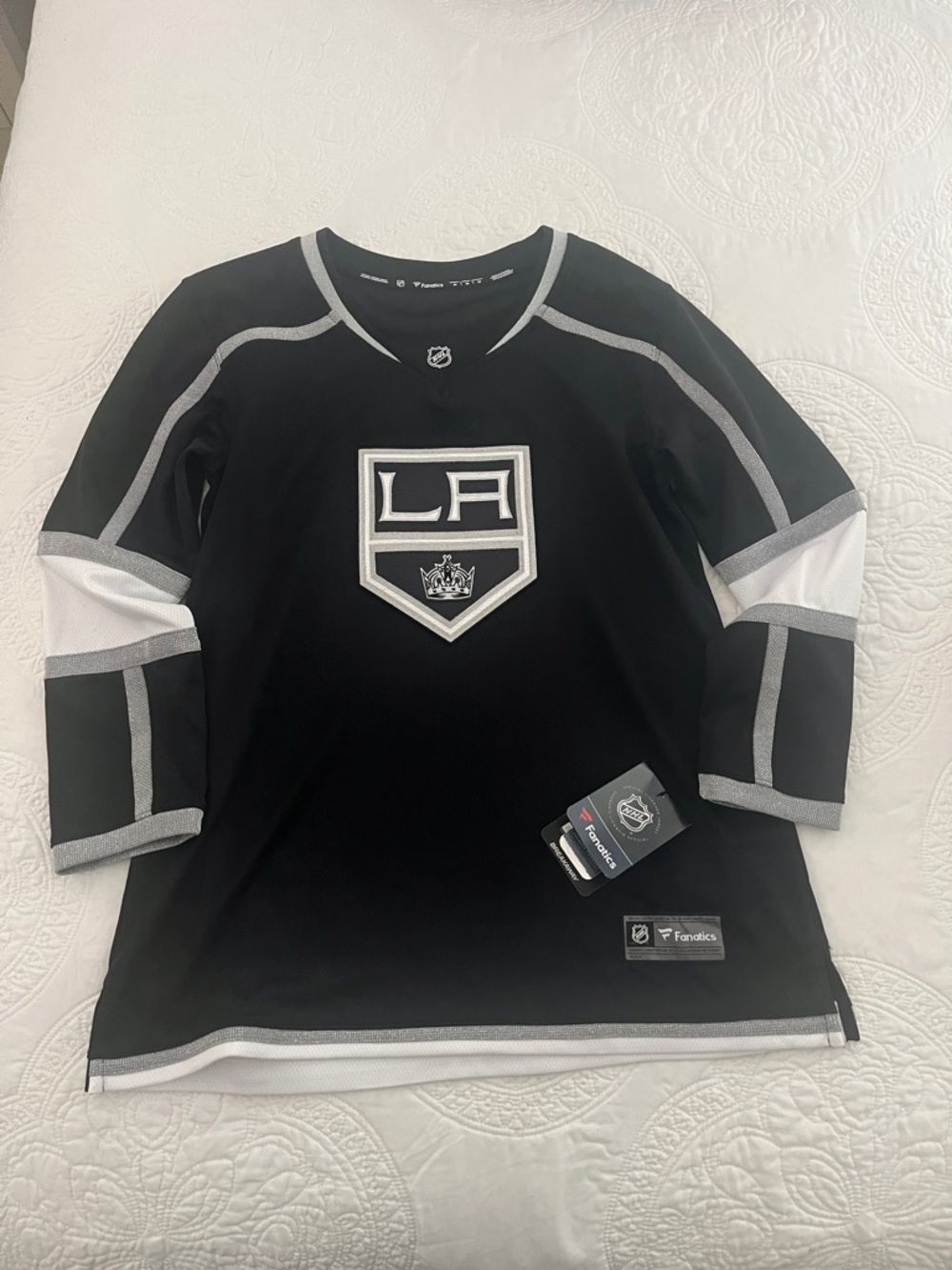 LA Kings Fanatics Black and Silver NHL Team Jersey Top